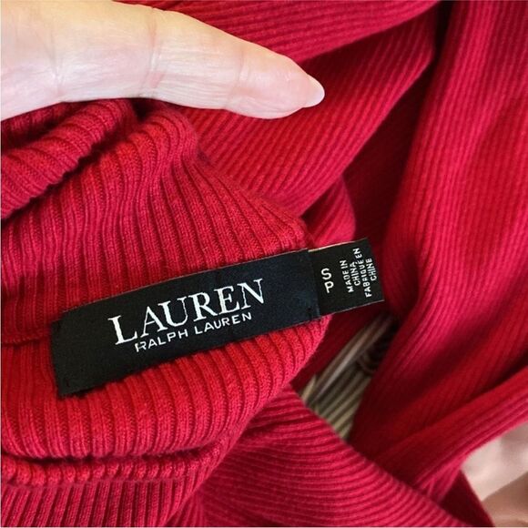 Ralph Lauren black label Elegant Red Turtleneck Sweater, S - Picture 12 of 13